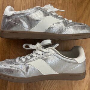 Silver Sneakers